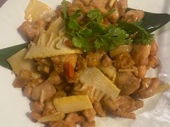 -雀舞云南菜(天津天河城购物中心店)