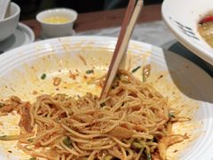 -渔语鱼新川菜Bistro(万象天地店)