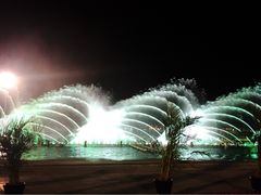 -东港音乐喷泉广场