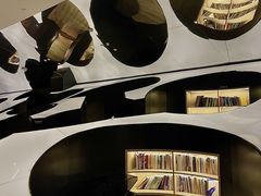 -涨巢·潮玩水疗局