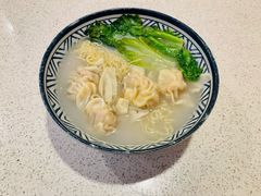 鲜虾云吞面-新发记港式茶餐厅(黄浦店)