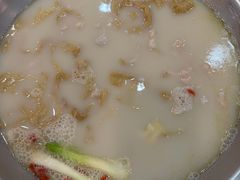 -老来福·非遗酸汤兔(凯旋路店)