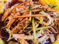 -不起眼麻辣烫凉皮店