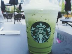 -星巴克臻选(惠州华贸天地1楼店)