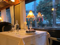 -火车头法国西餐厅