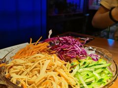 五彩拉皮-胖哥俩肉蟹煲(河北勒泰购物中心店)