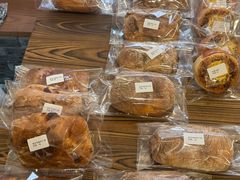 -雀食面包店(钟楼店)