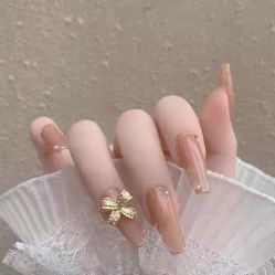 -悦指间美甲美睫