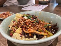 -粉家柳州螺蛳粉(杨宅路店)