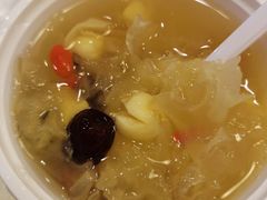 银耳莲子羹(冷)-一心一味(向西店)