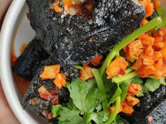 -黑色经典臭豆腐·湖南特产(坡子街特产局店)