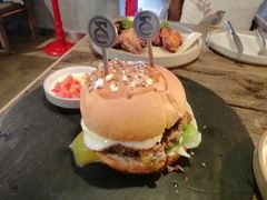 经典芝士汉堡-HIGH FIVE哈福手工汉堡(桂林路店)