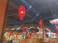 -老滇山寨•云南特色菜•地方菜•民族风情歌舞表演(金碧店)