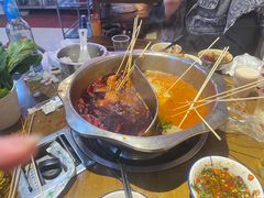 -毛椒火辣重庆火锅串串香(城基路店)