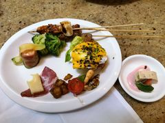 -松山湖凯悦酒店·Café自助餐厅·周末火舞秀表演