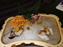 -滇釜火锅·能喝汤的火锅(车公庄店)