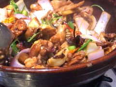 -胡须佬鸡煲四季火锅(海雅缤纷城店)