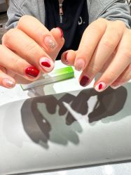 -丽心自助美甲美睫