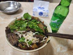 -铭记嘎洒生态鳝鱼(迎春街店)