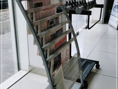 -户外职工爱心接力站·中国移动龙柏营业厅(航华一村二街坊店)