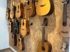 -属音琴行(成山路店)