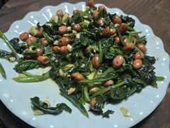 -王家大院农家铁锅炖(河联园店)