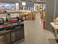 -捞小鲜虾滑海鲜自助火锅(嵊州吾悦店)