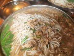 -正宗杨记普洱酸醋米线(总店)