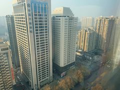-西安君富酒店(大明宫龙首原地铁站店)
