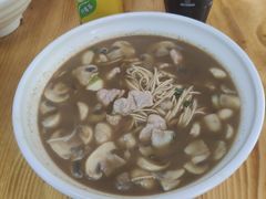蘑菇肉片面-超爷叔面馆(西园店)