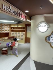 -奈尔宝·国风主题儿童乐园·亲子餐厅(豫园商城店)