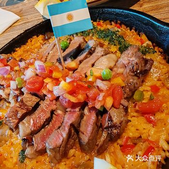 这家店的牛排海鲜饭也太好吃了吧！