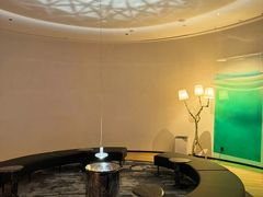 -涨巢·潮玩水疗局