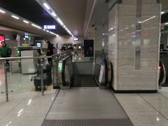 -马鹦路(地铁站)