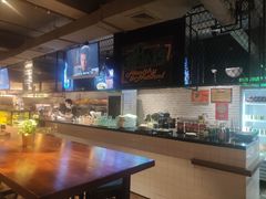-JINNS锦时 steak&pizza(浸信会礼拜堂旧址店)