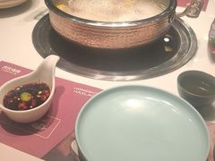 -洪氏嗨捞·猪肚鸡火锅(阳光天地店)