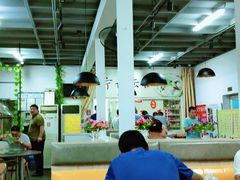 大堂-海清宁记大馅云吞