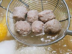 -左庭右院鲜牛肉火锅(浦江欢乐颂店)