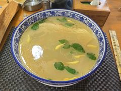 -桥馫源蒙自过桥米线(蒙自店)