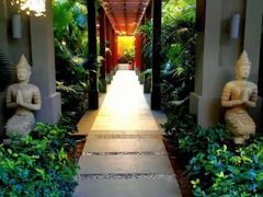 -三亚湾海居铂尔曼度假酒店