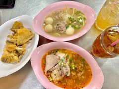 -榮泰米粉湯(Left Shop)