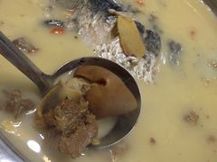 -鑫悦楼煎蟹·16年海鲜大排档