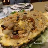 餐厅很大，室内室外都能坐，感觉不用专门跑去黑森林吃饭