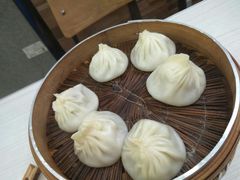 -珊珊小笼馆(仙霞路店)
