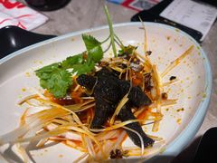 乌鸡鸡爪-沪小胖小龙虾(淮海中路旗舰店)