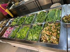 -食里香自助快餐(香槟小镇店)