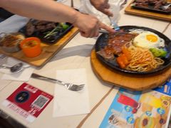 -豪享来牛排(人民店)
