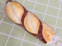 经典德国碱水面包-啊噗吐呦现场烘焙(麦凯乐店)