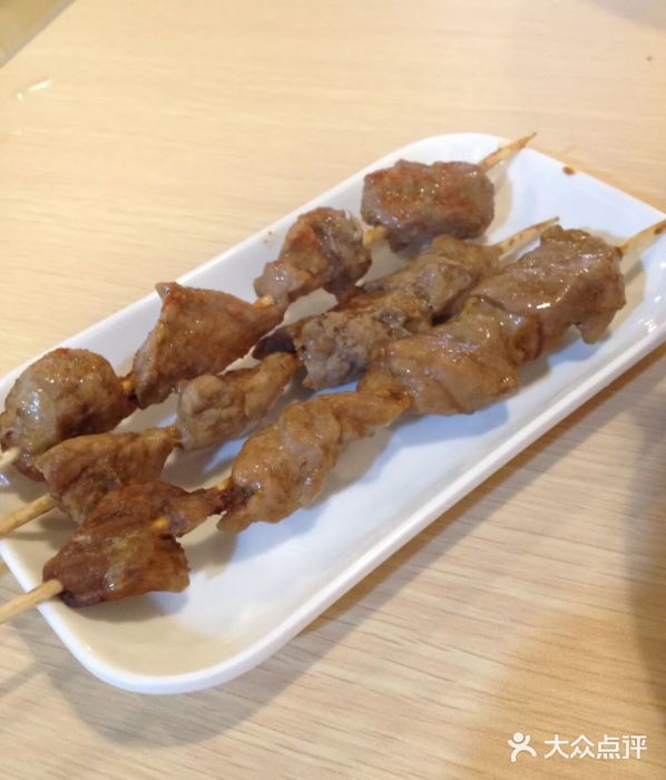 福来家馄饨(宝龙店)烤腱子肉串图片