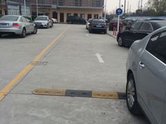 -上海市材料工程学校